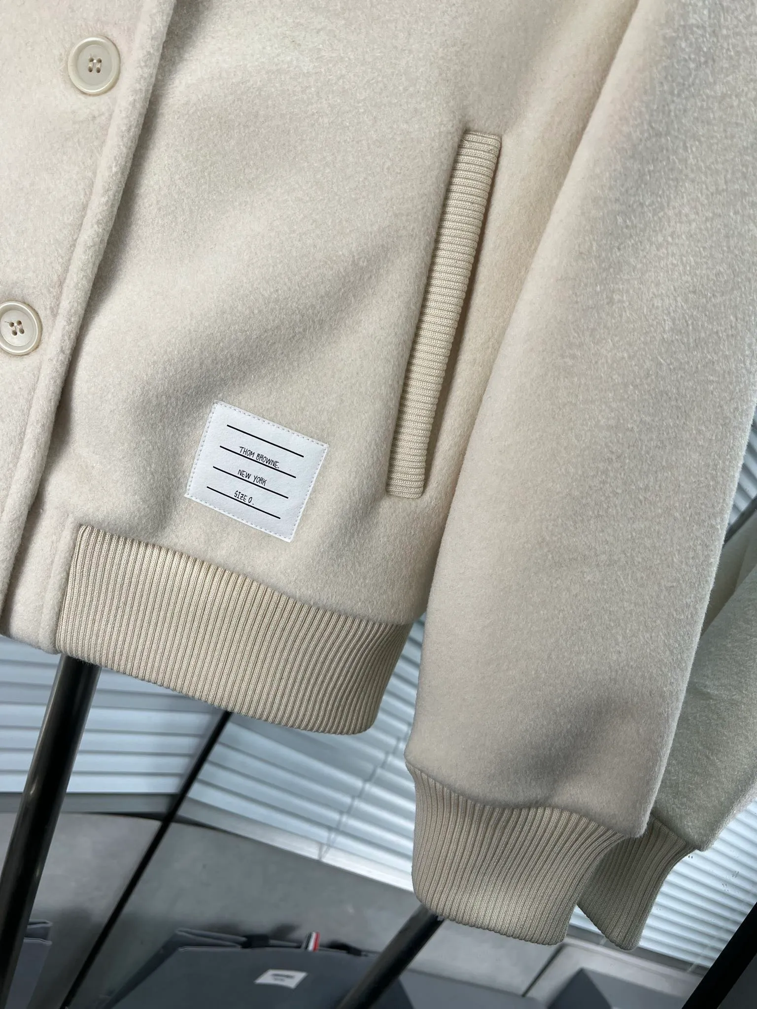 Thom Browne ｜TB logo Size ： ：Gray Navy Blue